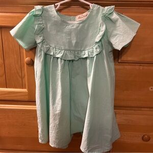 Marie Nicole Girl’s Light Green Lightweight Dress Size Medium or 3 Years EUC
